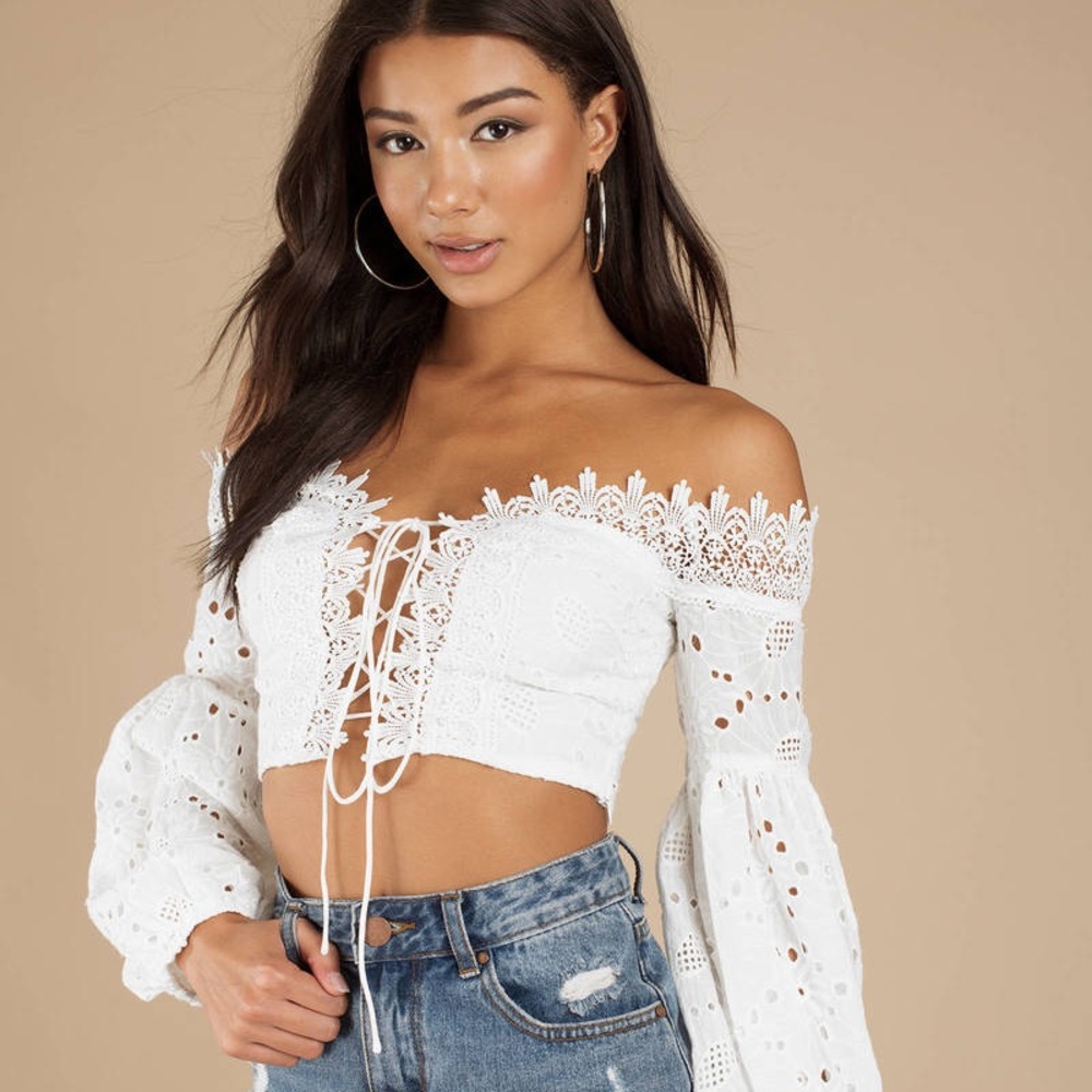 Tobi Zimmi Lace Up crop top